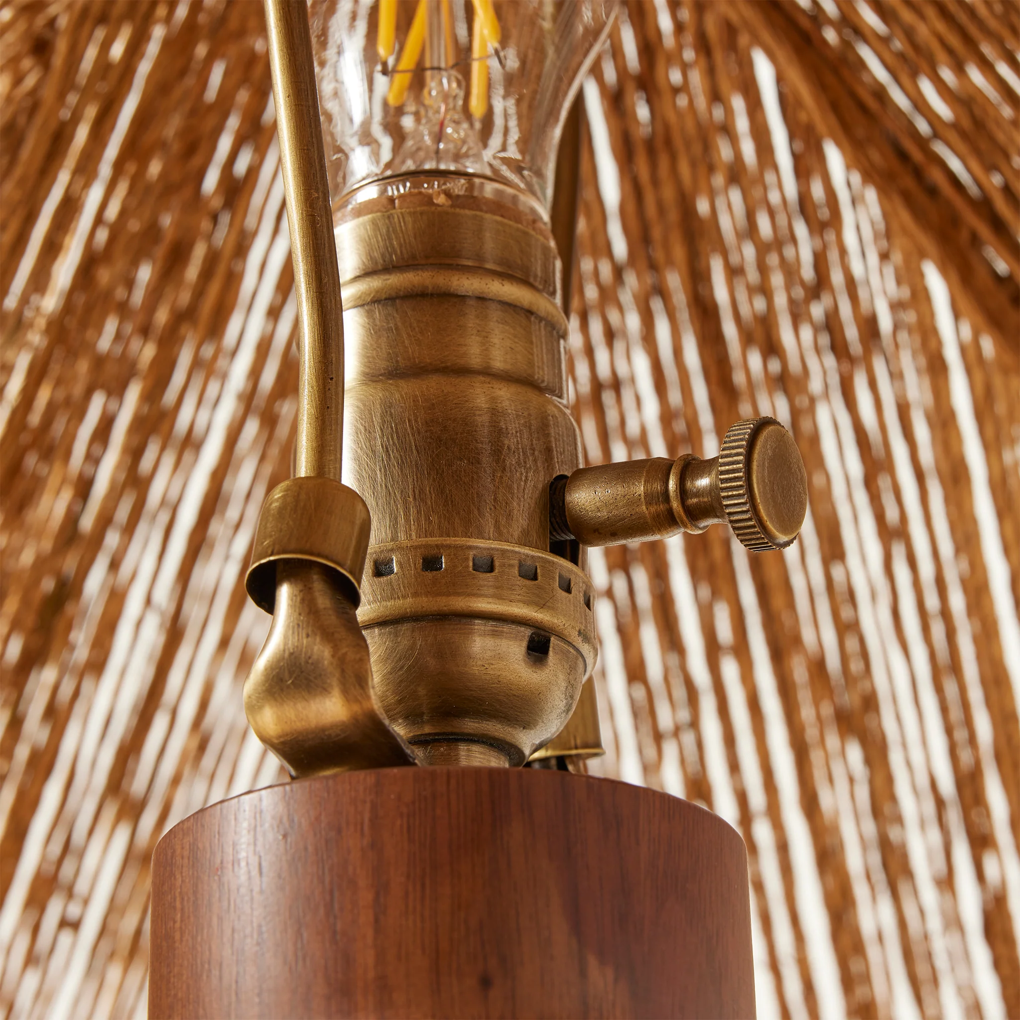 Alhambra Table Lamp - Image 7