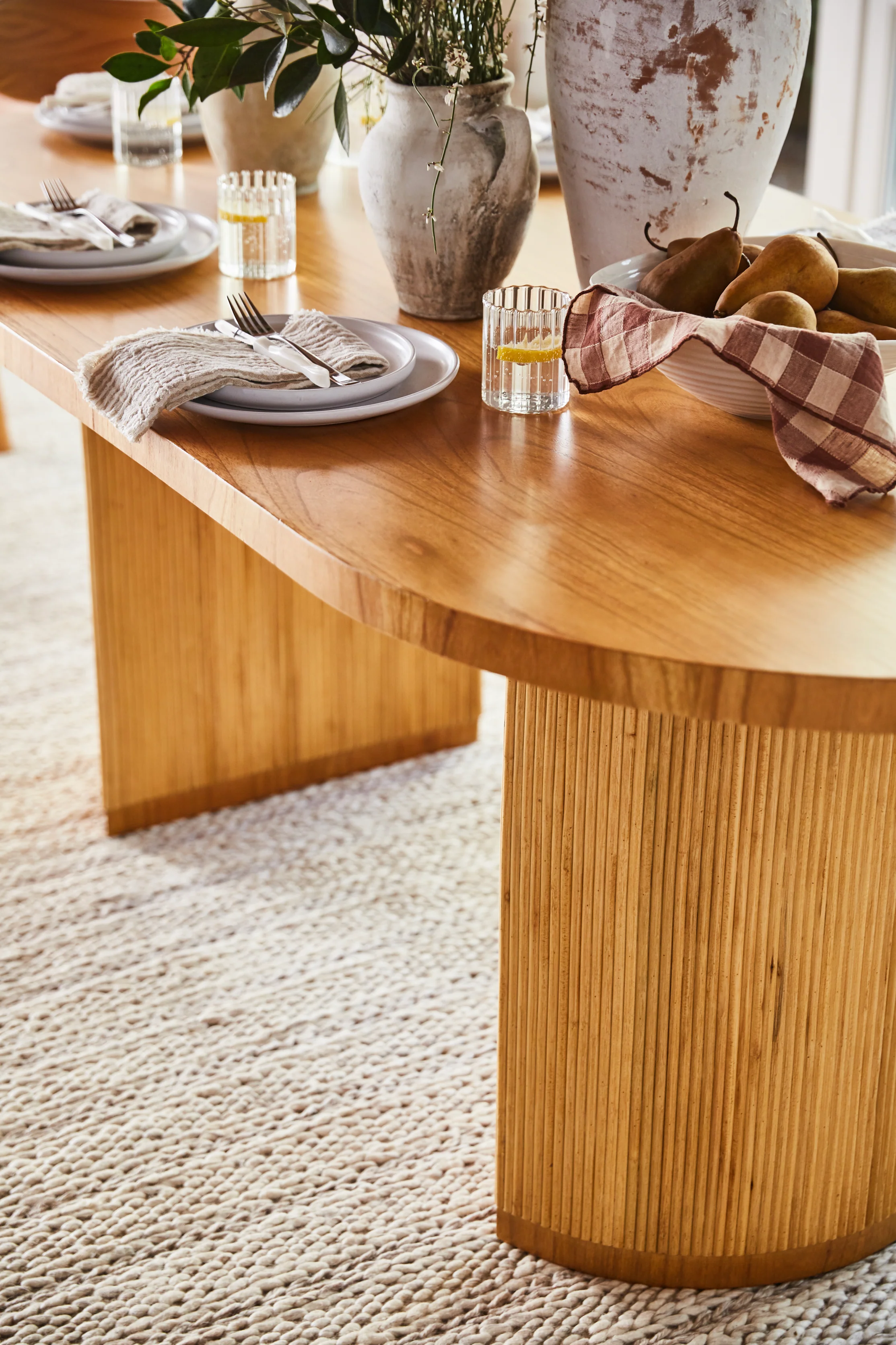 Gabriella Racetrack Dining Table - Image 7