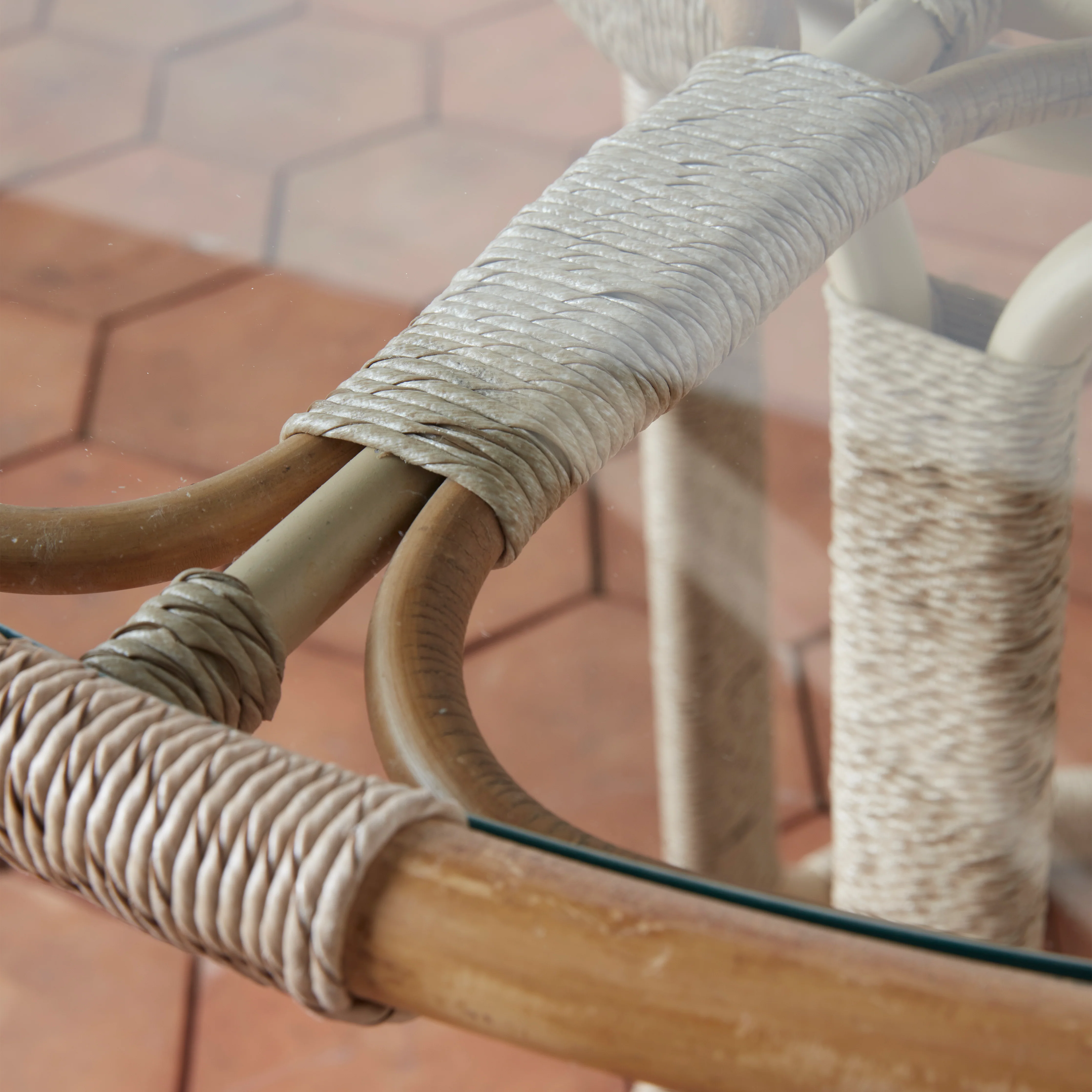 Glen Ellen Indoor/Outdoor Dining Table - Image 5