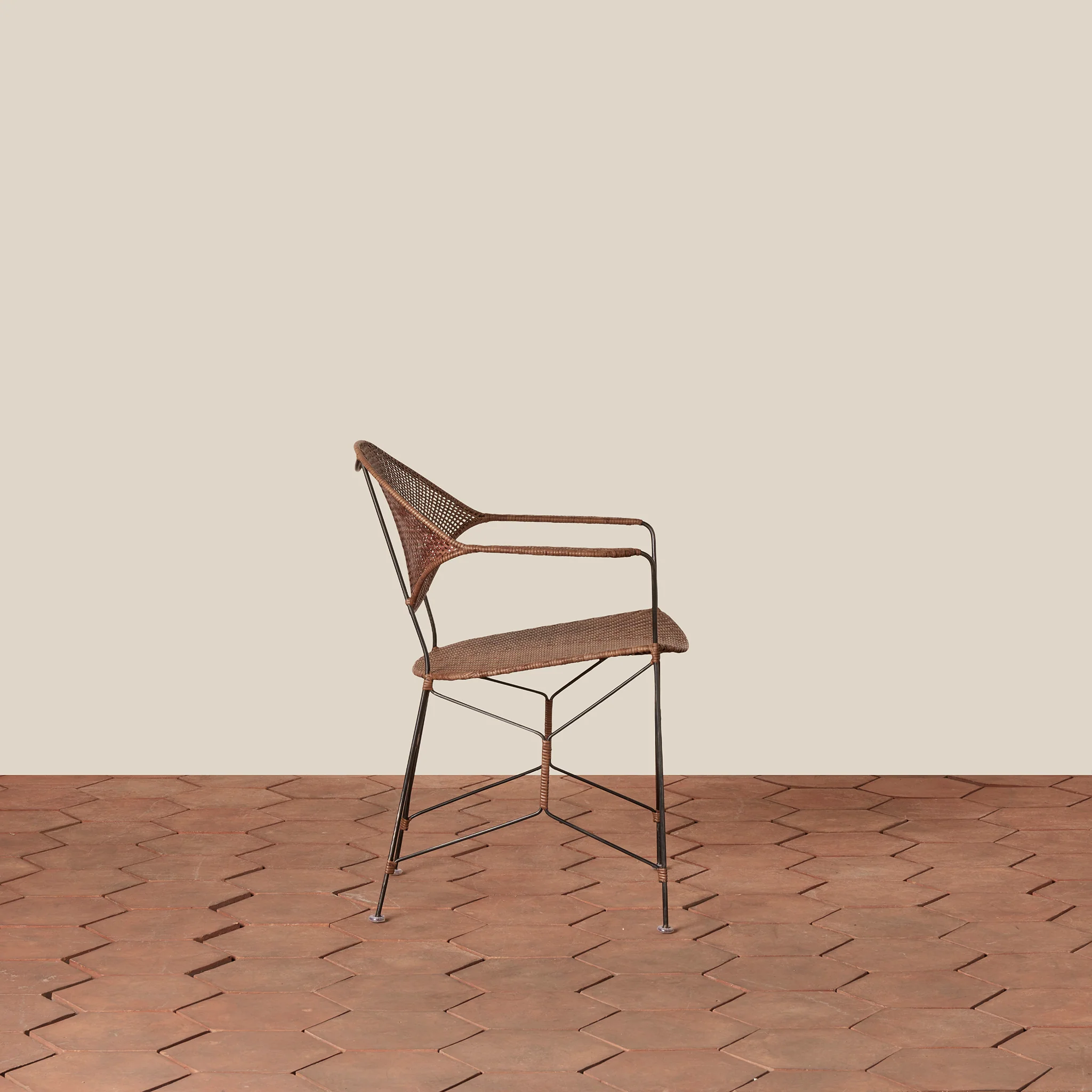 Indre Arm Chair - Image 4