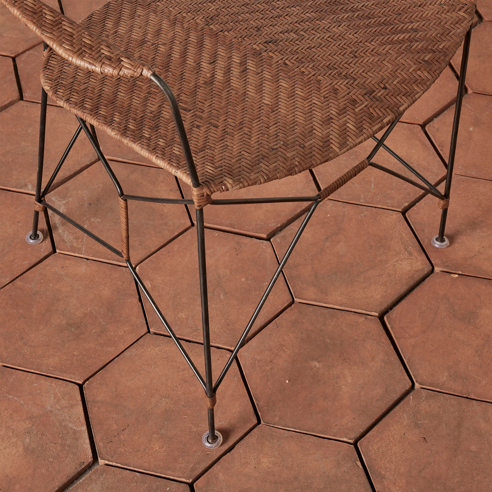 Indre Arm Chair - Image 7