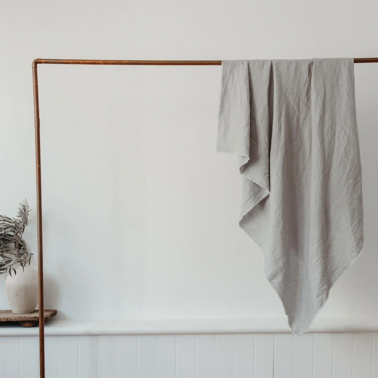 Linen Table Throw - Image 7