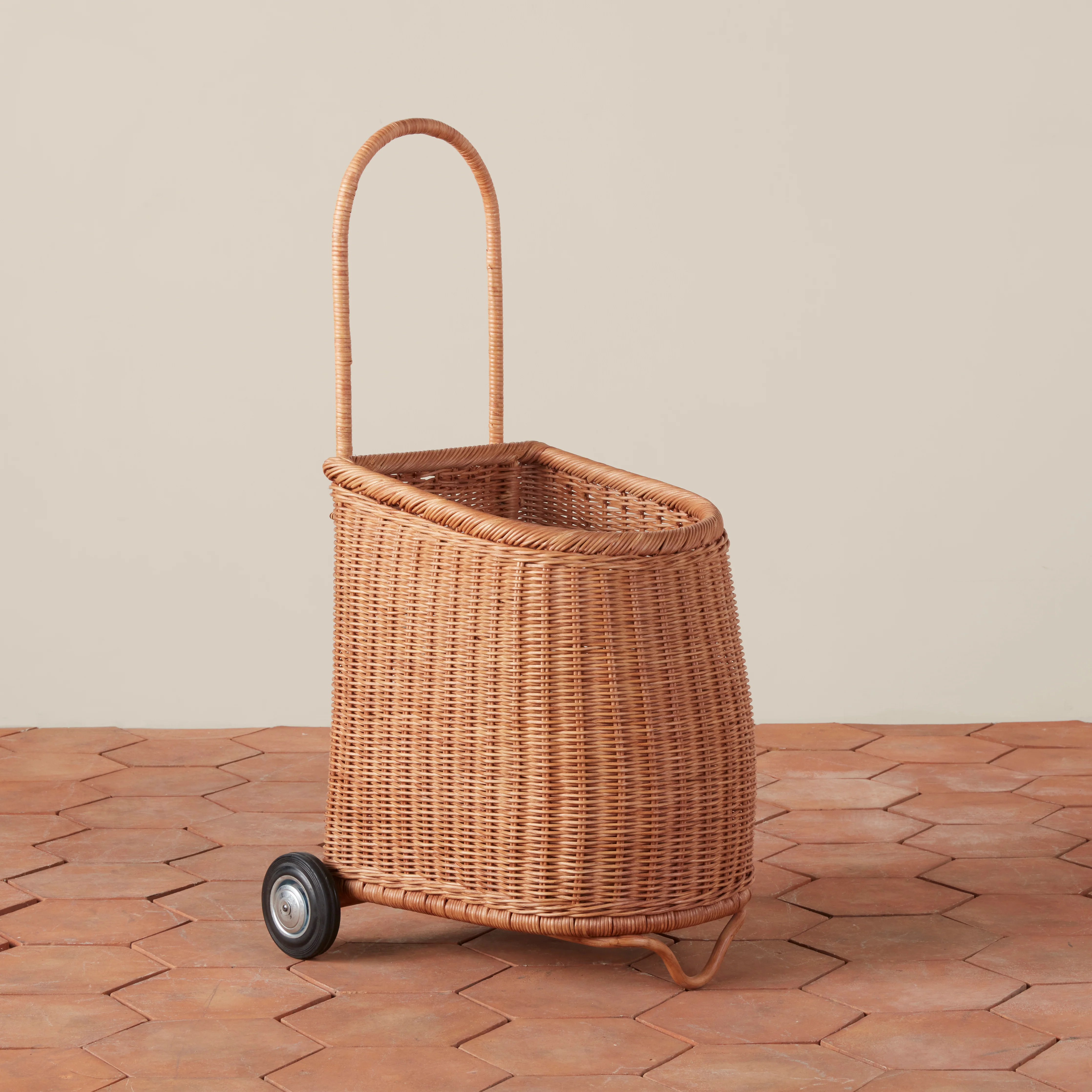 Lulu Wicker Market Cart - Image 4