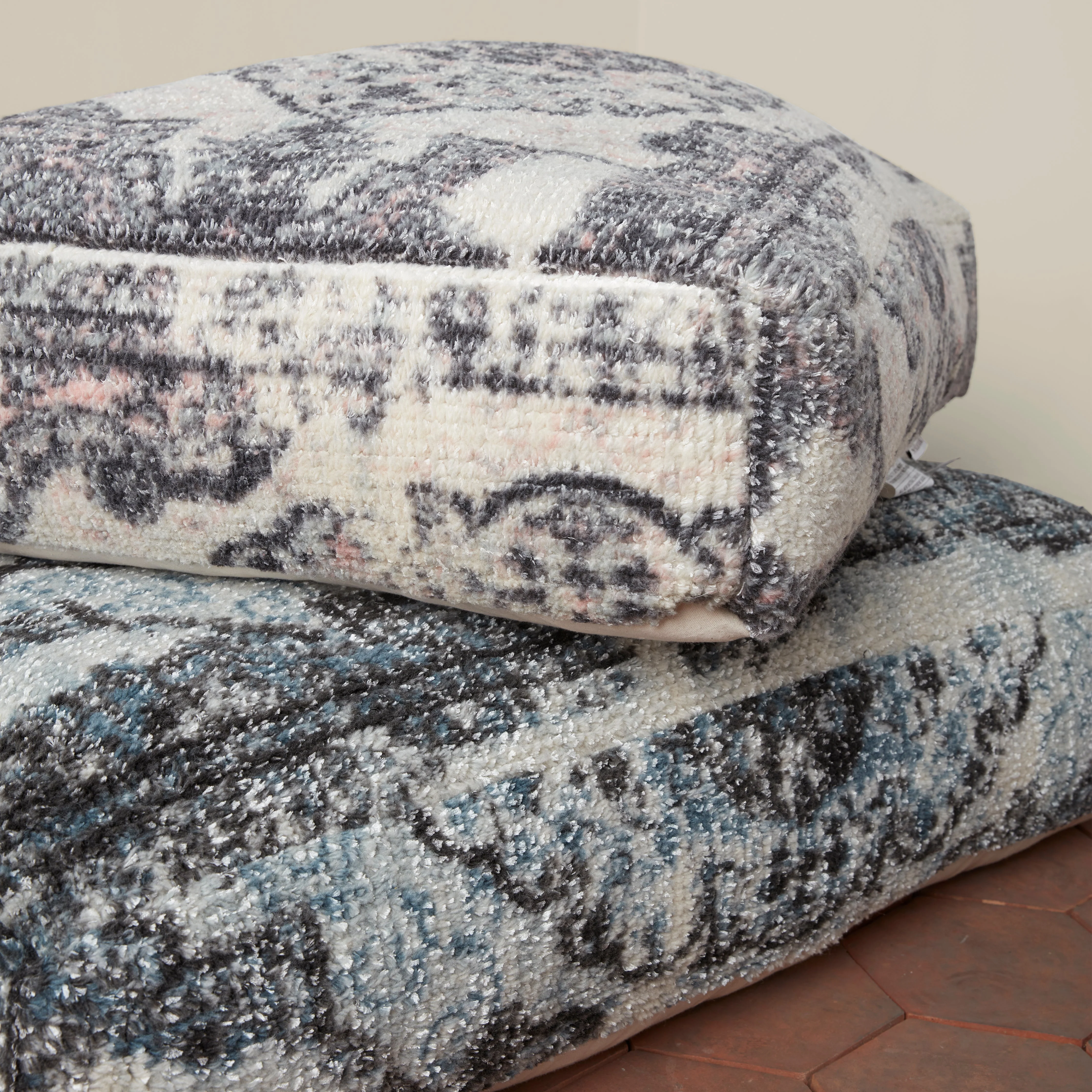Sonora Pillow Daybed in Blue - Image 5