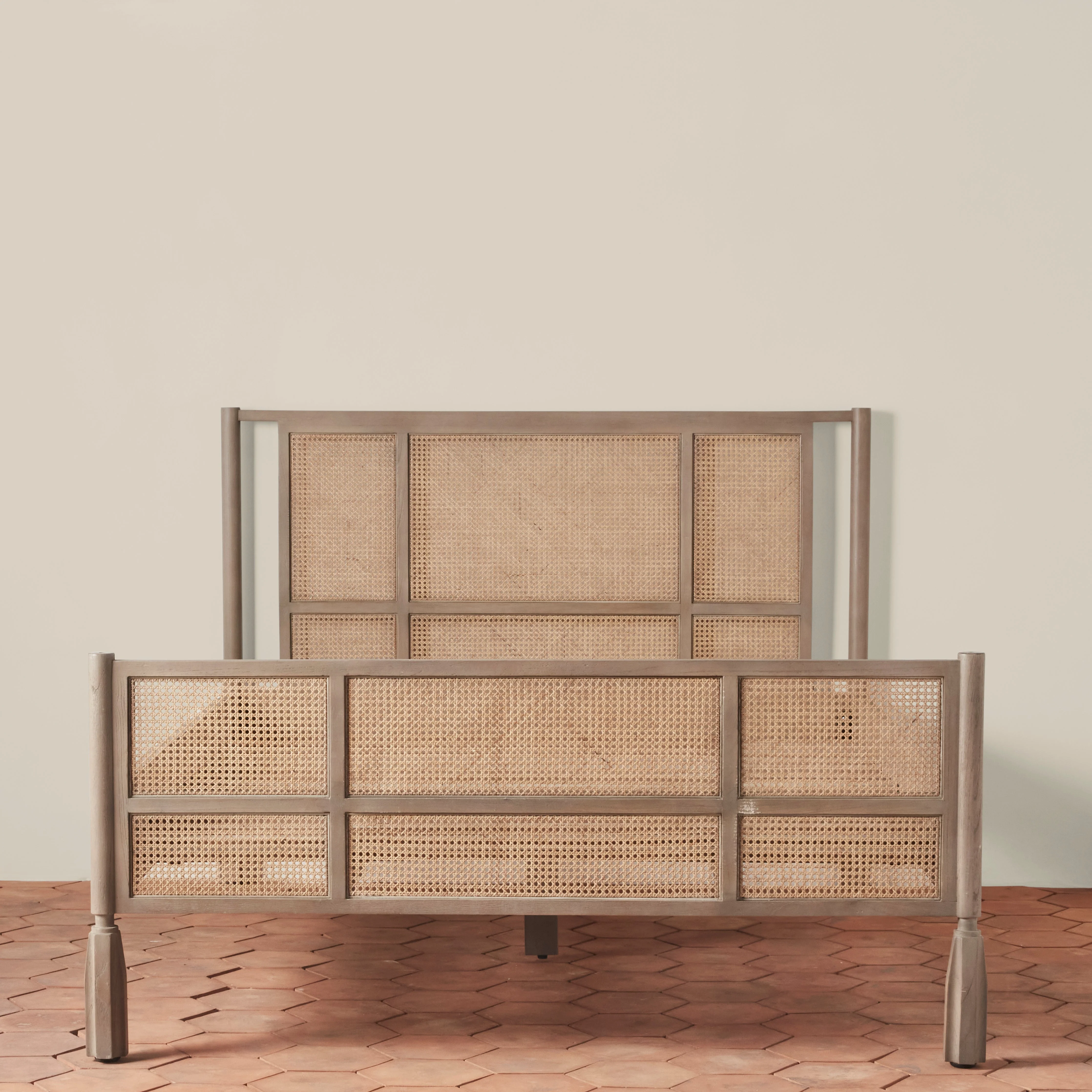 Stockholm Queen Bed - Image 3