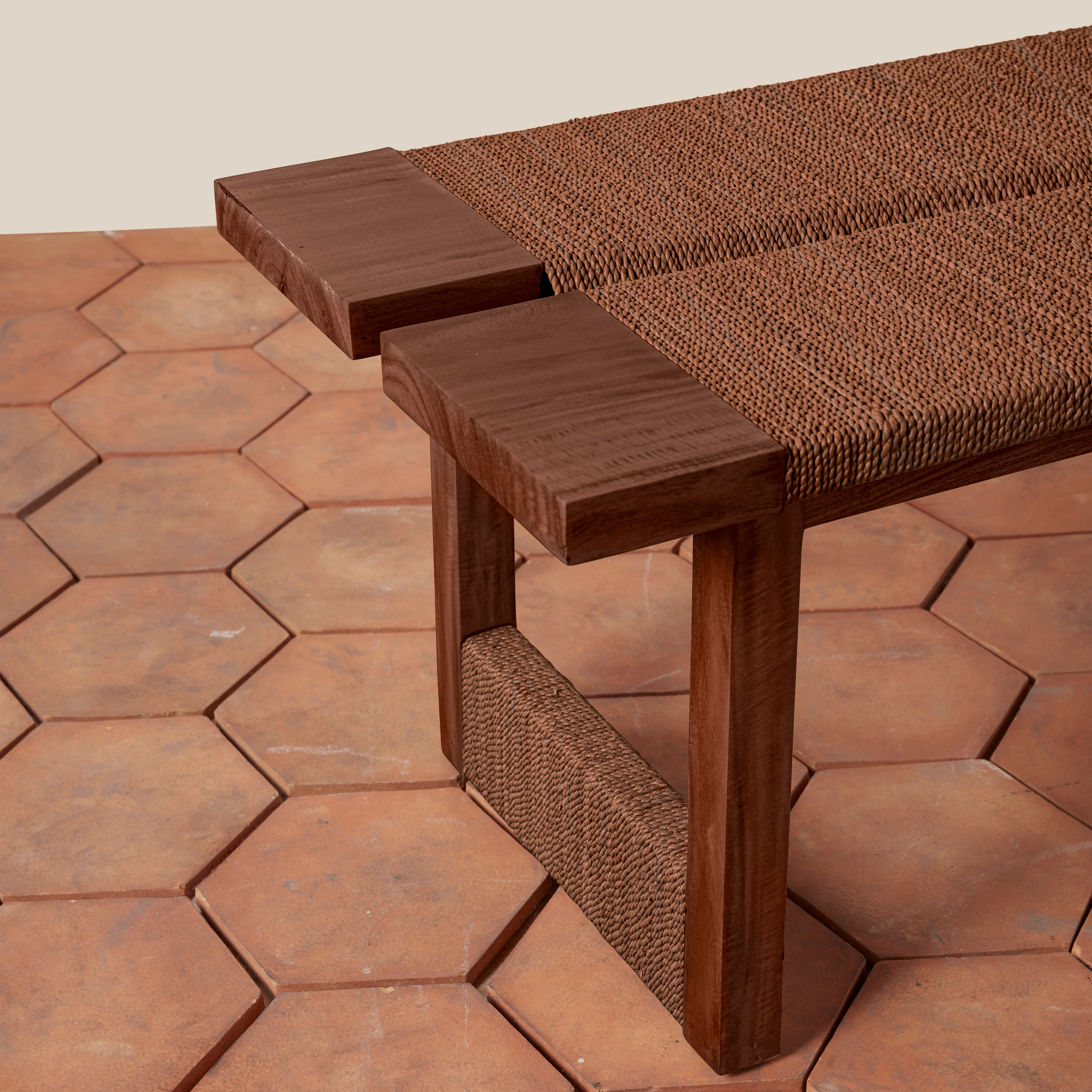 Textura Bench - Image 3