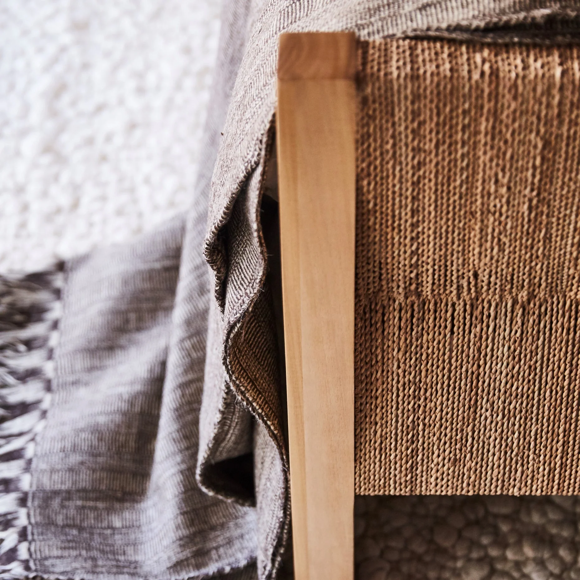 Textura Queen Bed - Image 9