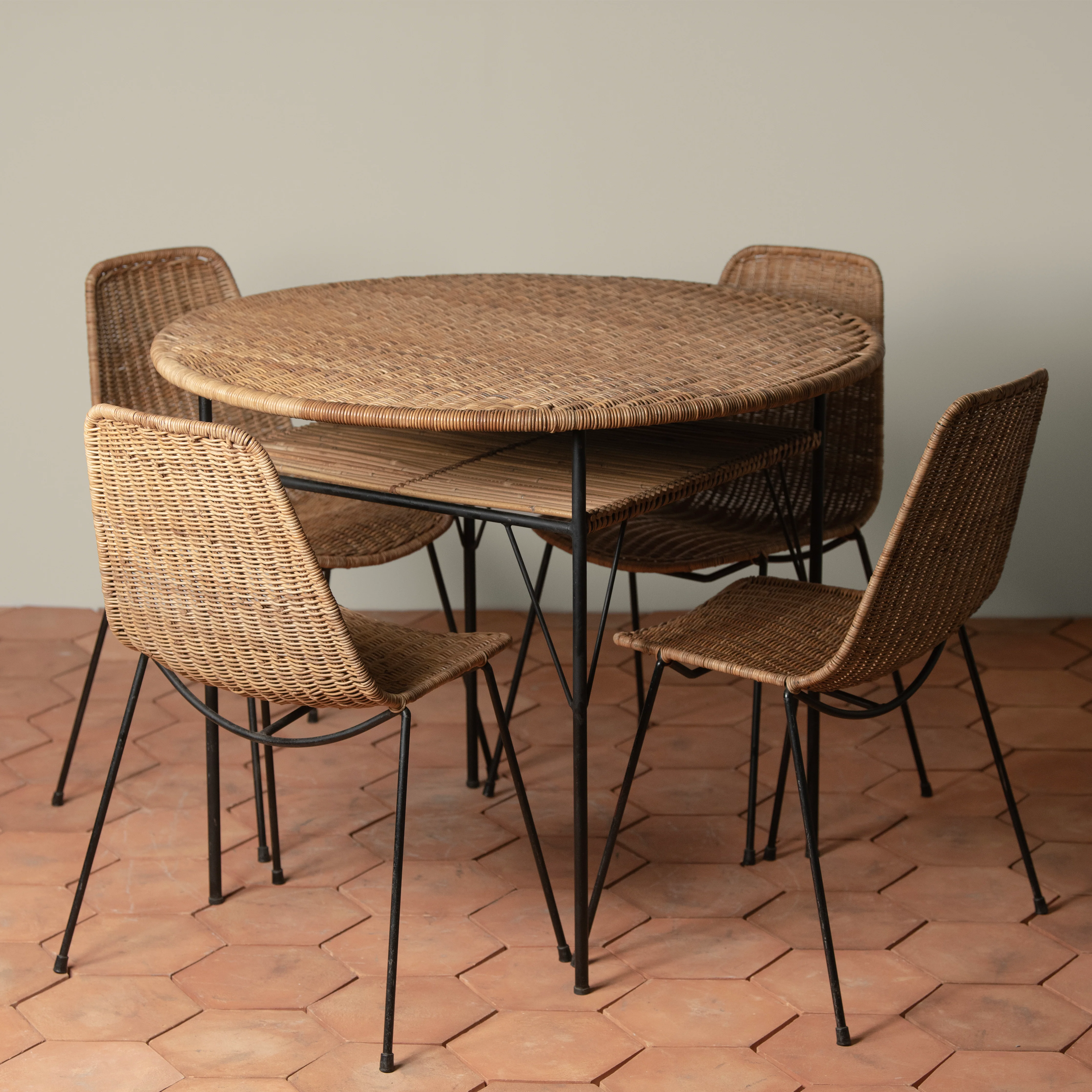 Vintage Mid Century Italian Wicker and Iron 5 Piece Dining Set - Image 3